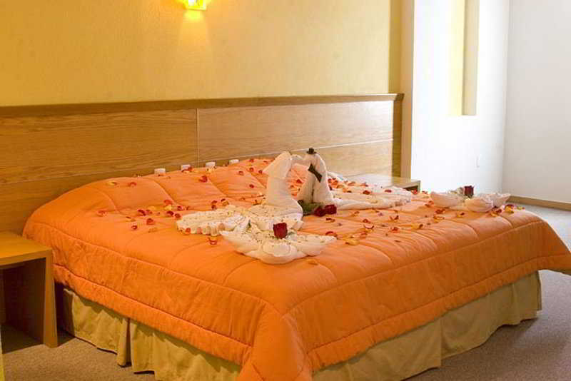 Comfort Inn Морелія Екстер'єр фото